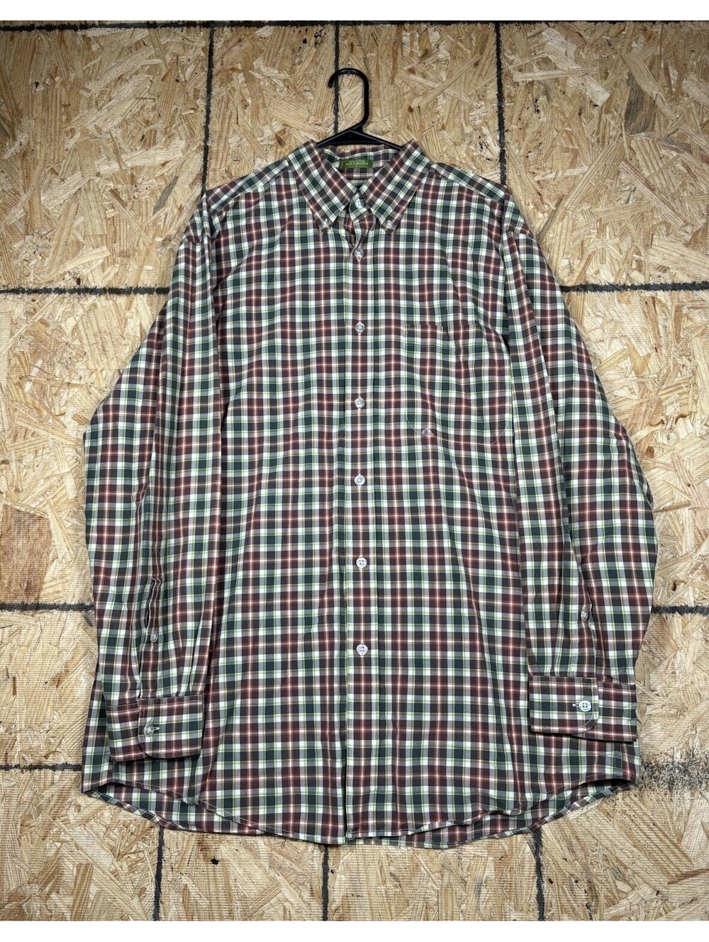 Orvis Men’s Button Down Multicolor Plaid Shirt Large 100% Cotton